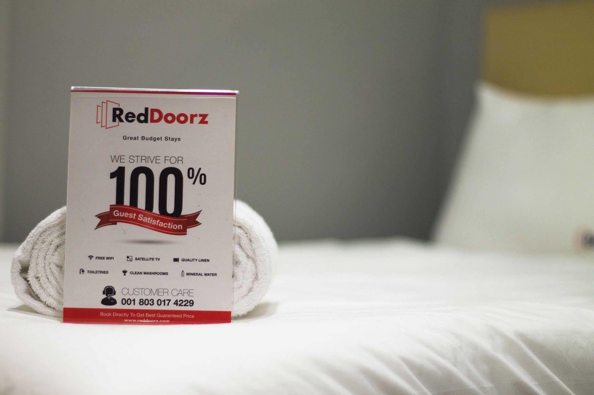 Reddoorz @ Pulomas Ξενοδοχείο Τζακάρτα Εξωτερικό φωτογραφία